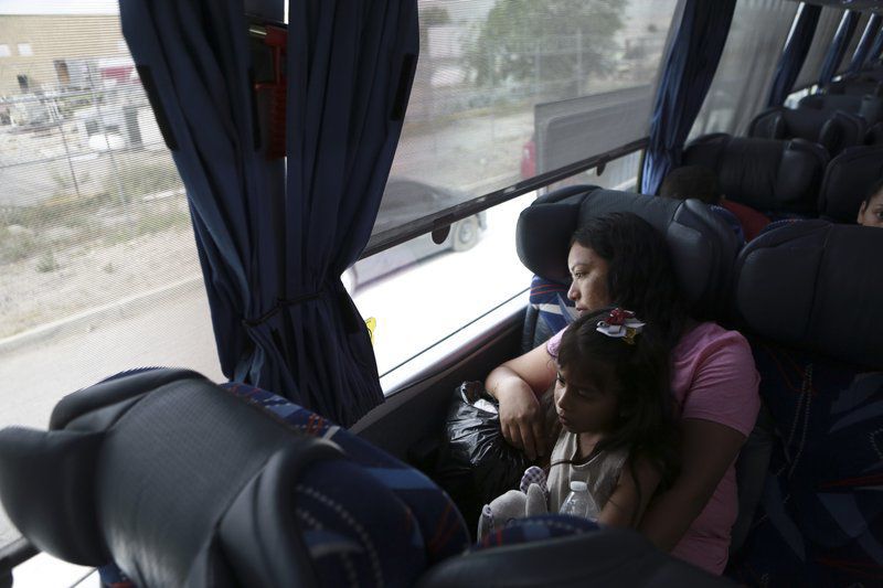 México: Centroamericanos devueltos por EE.UU. son repatriados